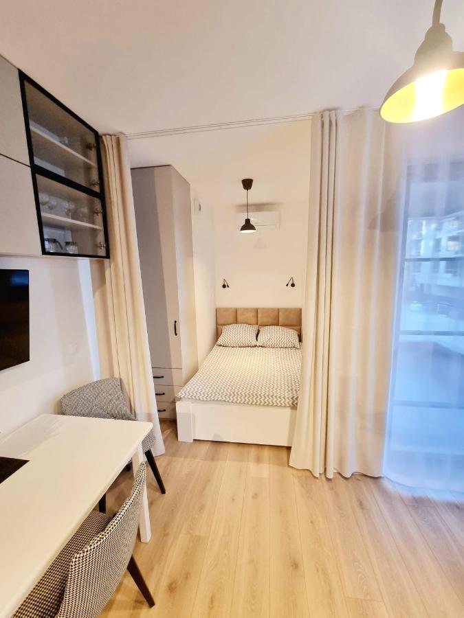 Doki Living Apartament 55 Gdańsk Exteriör bild
