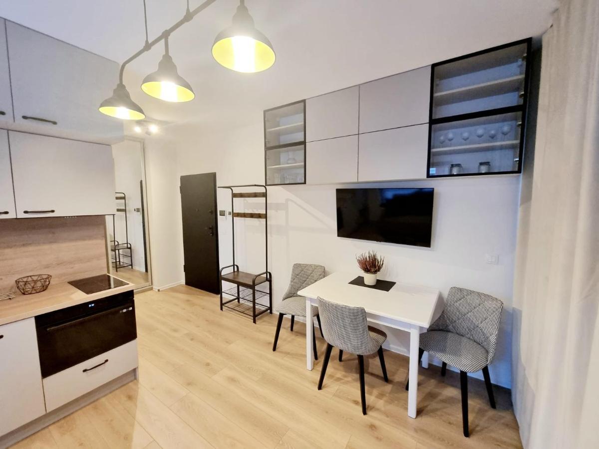 Doki Living Apartament 55 Gdańsk Exteriör bild