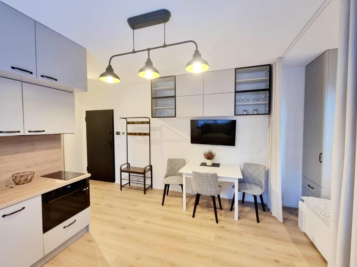 Doki Living Apartament 55 Gdańsk Exteriör bild