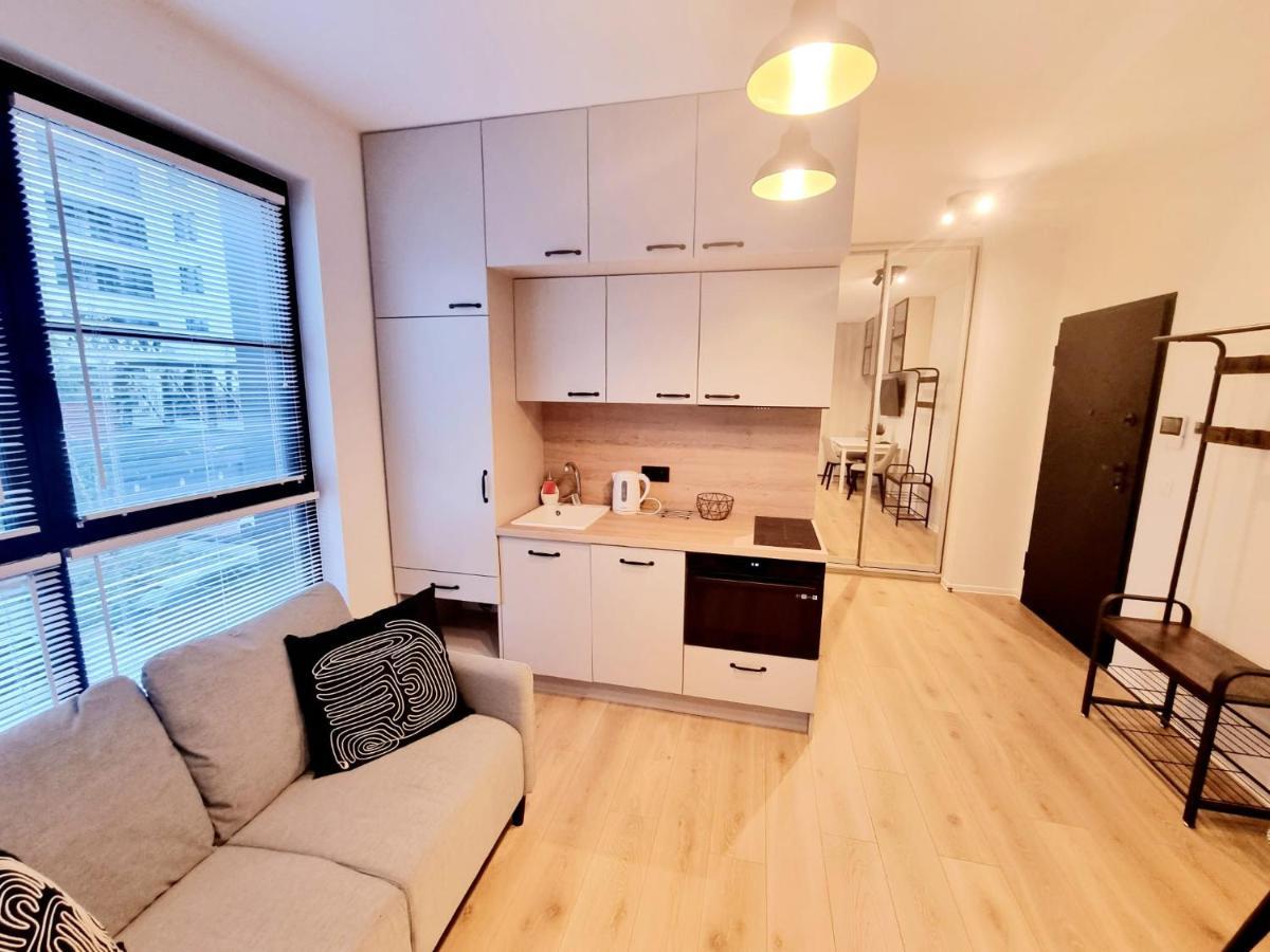 Doki Living Apartament 55 Gdańsk Exteriör bild
