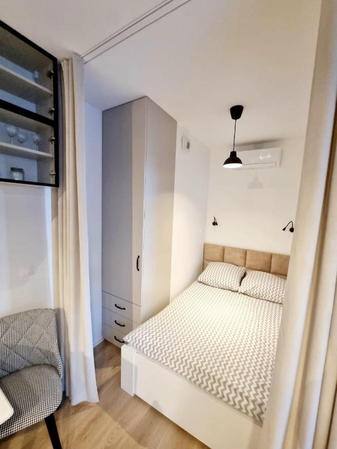 Doki Living Apartament 55 Gdańsk Exteriör bild